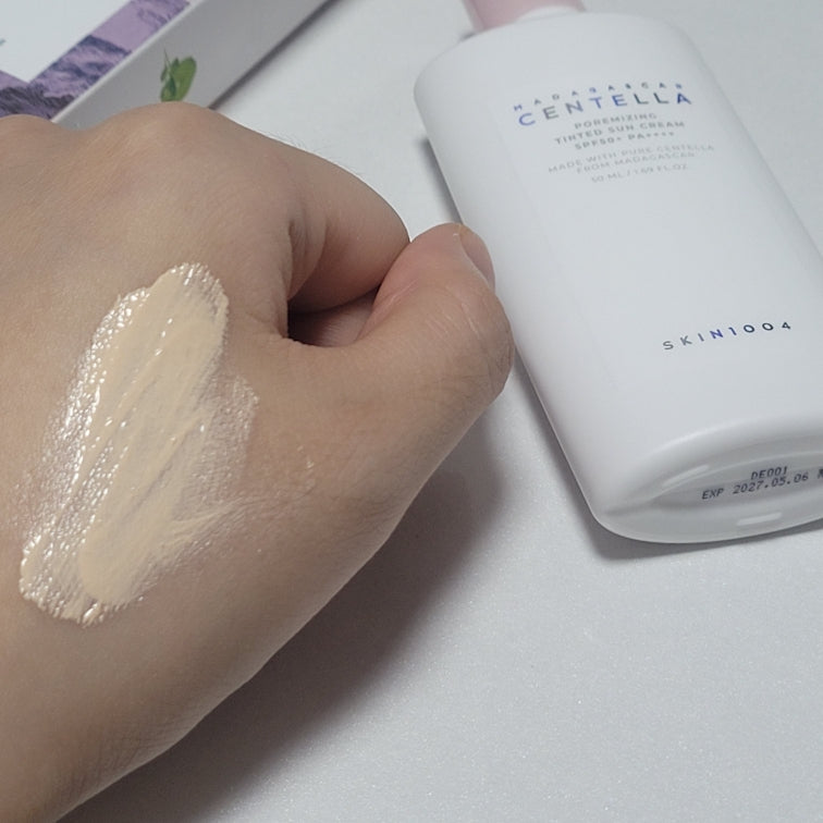 SKIN1004 Madagascar Centella Poremizing Velvet Finish Sunscreen-Protector solar