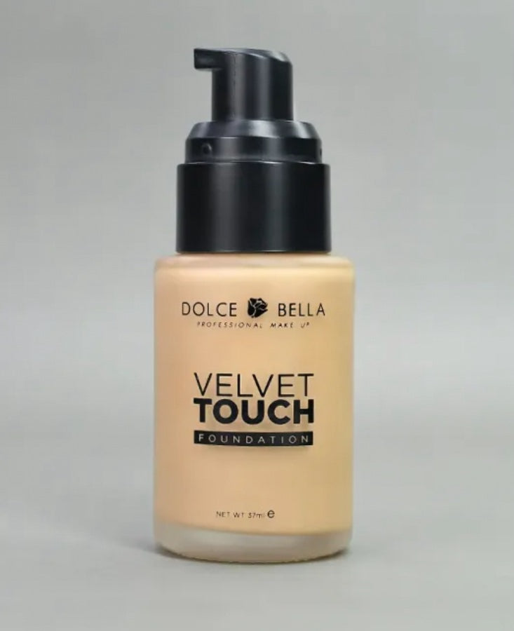 Base velvet Dolce bella 
Tono 6